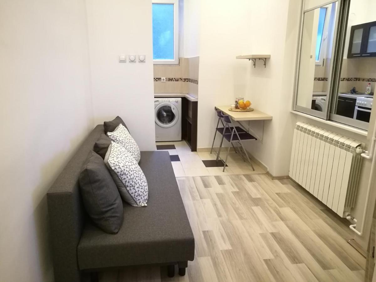 Apartment In The Heart Of بلغراد المظهر الخارجي الصورة